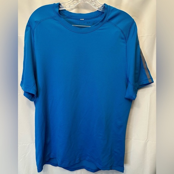 Lululemon Training Tech Short Sleeve Men’s Size Medium/Large Beaming Blue - Picture 1 of 8